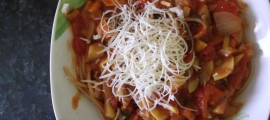 Domácí omáčka ke špagetám